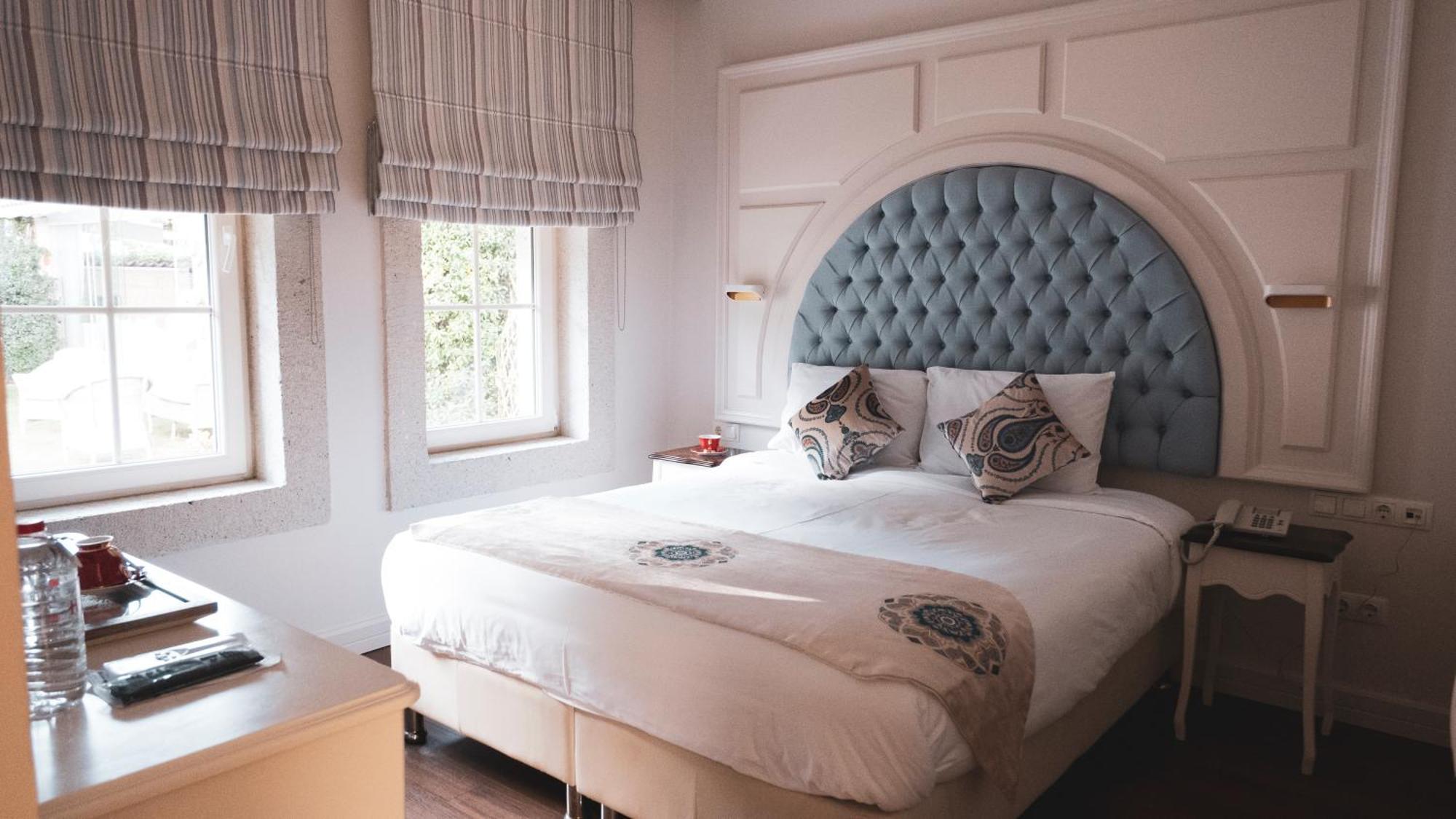 ซัลบาคอส เฮราเคลยา บูทิก โฮเต็ล Hotel อาเลอเจอติ ภายนอก รูปภาพ