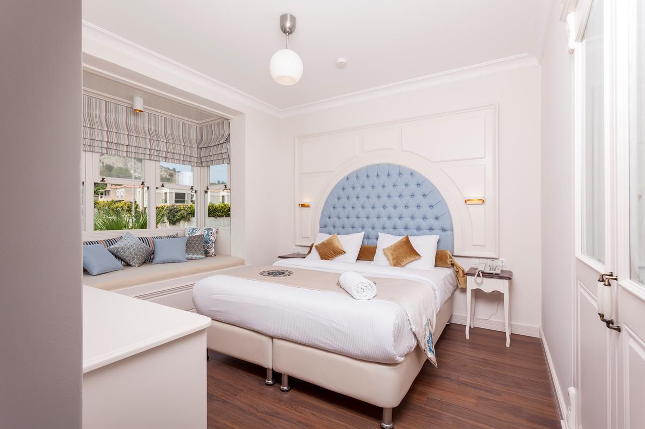 ซัลบาคอส เฮราเคลยา บูทิก โฮเต็ล Hotel อาเลอเจอติ ภายนอก รูปภาพ